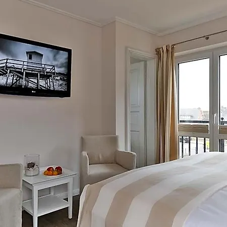 Hotel Uthland 3*