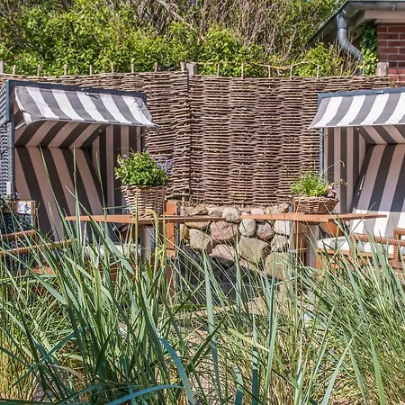 Uthland 3* Westerland