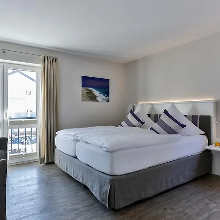 Uthland 3* Westerland