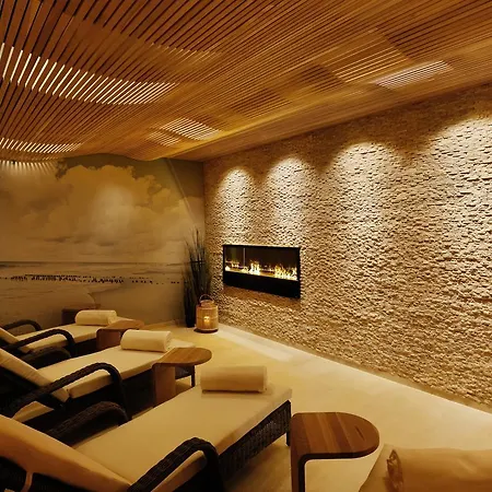 Hotel Uthland 3*